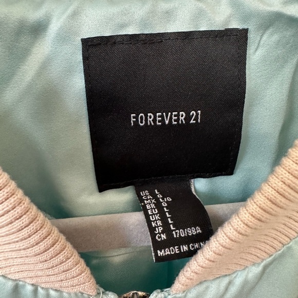 Mermaid jacket. Retro. So cute! Size large. Fits like a medium. - Picture 6 of 7